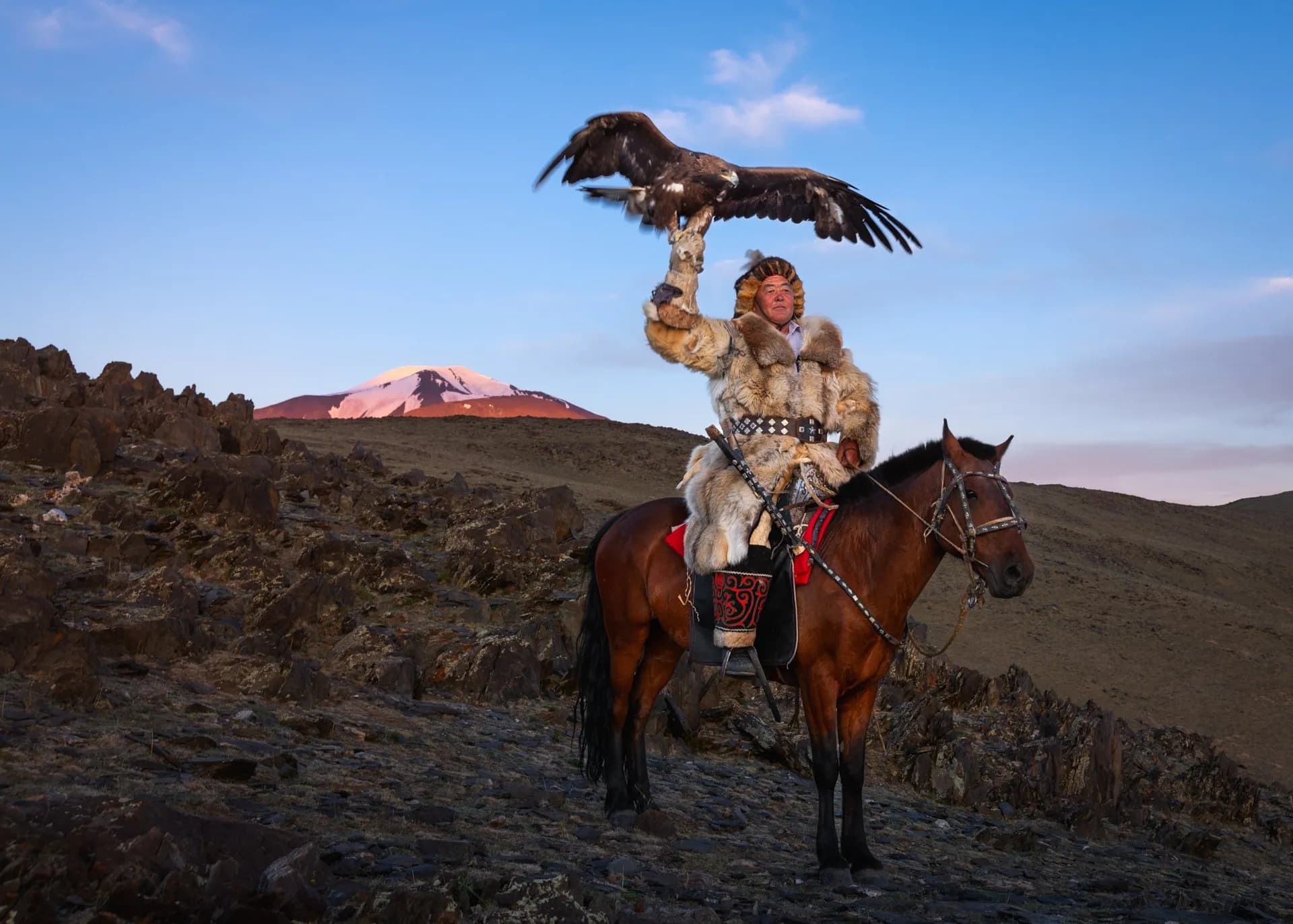 Golden Eagle Festival Mongolia: Complete Travel Guide 2027