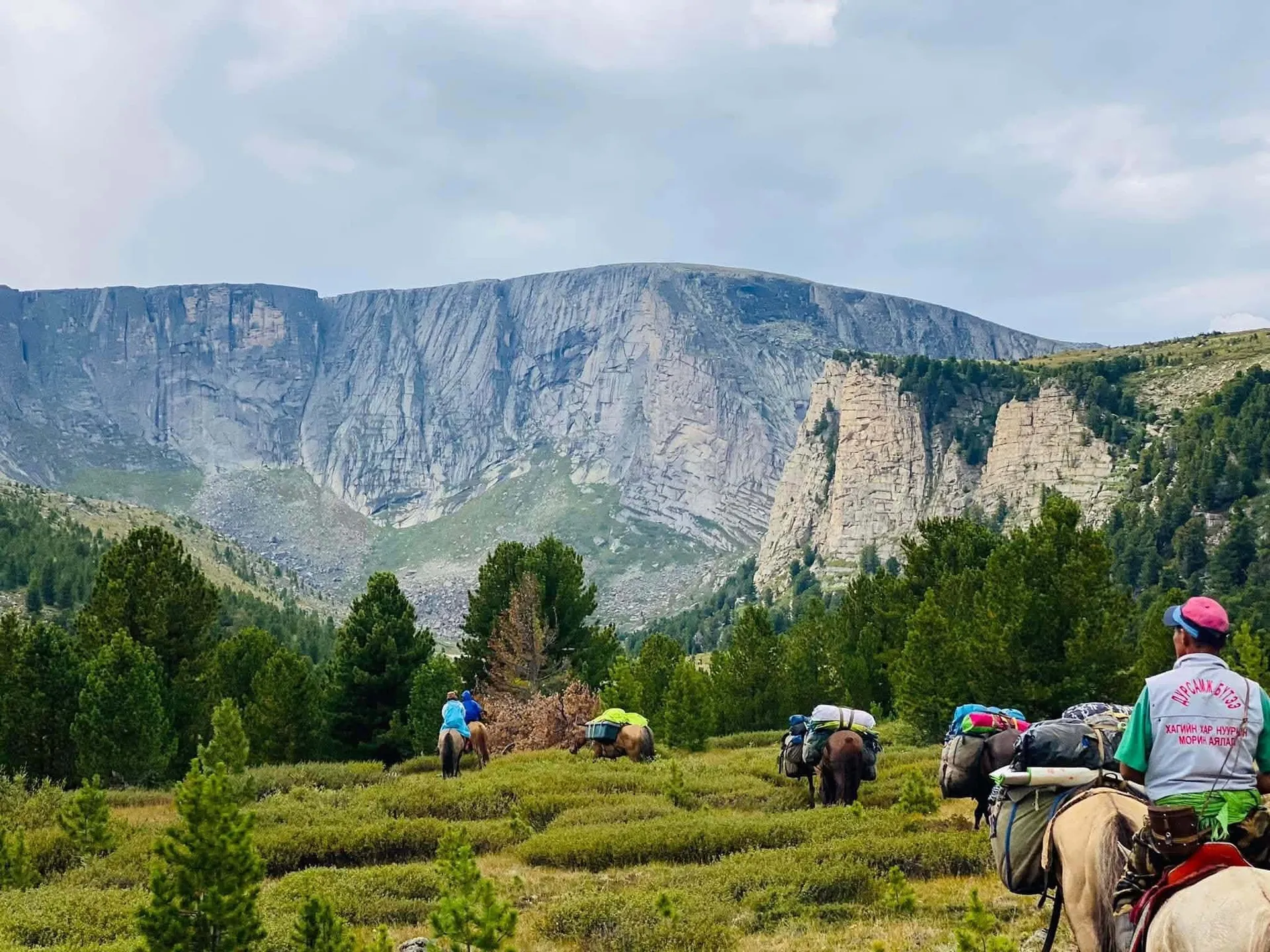 Mongolia with Kids: Family Travel Guide for 2027–2028